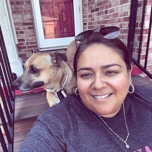 Meet your Posher, Ana